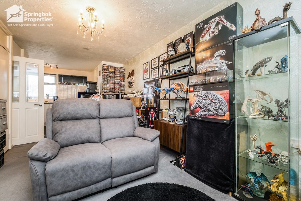 Property photo 3 of 10 Image 2