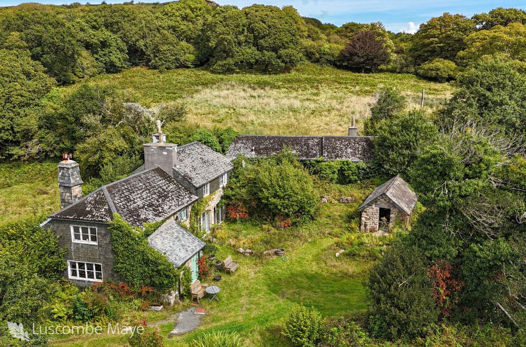 Property photo 1 of 26