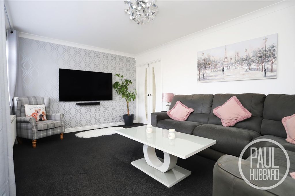 Property photo 2 of 24 Img_9213.Jpg