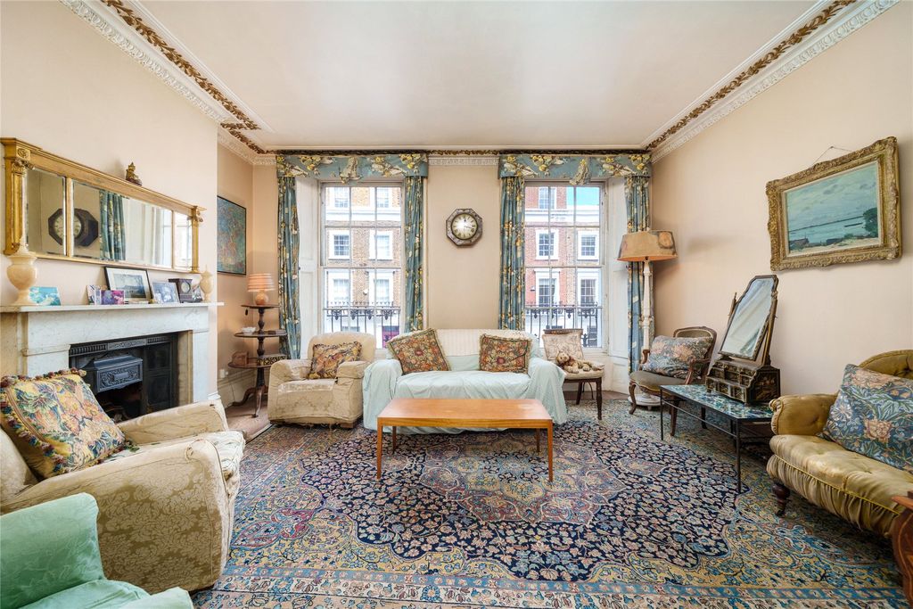 Property photo 2 of 7 Drawing Room