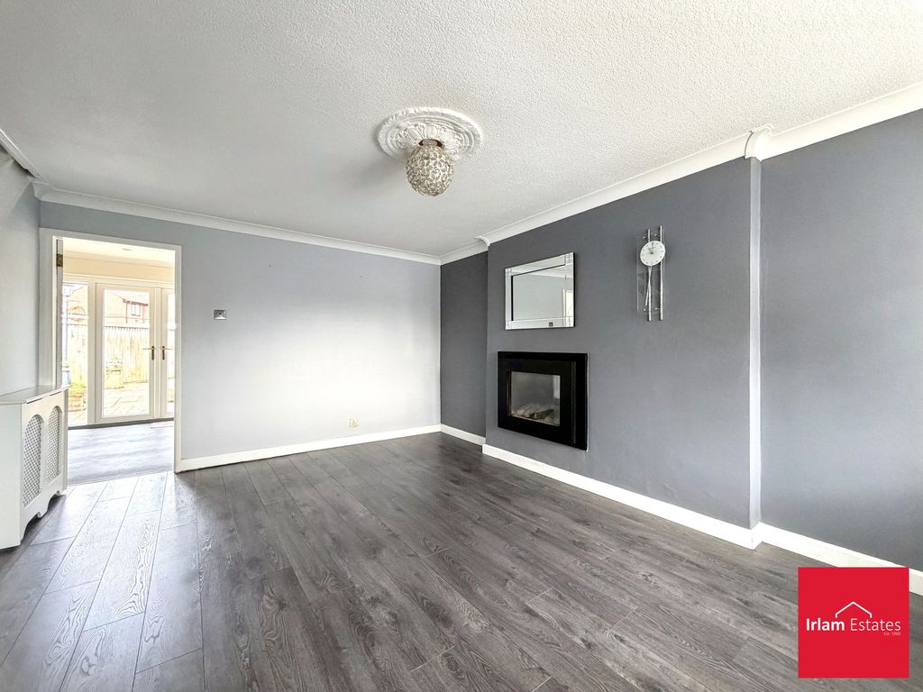 Property photo 3 of 21