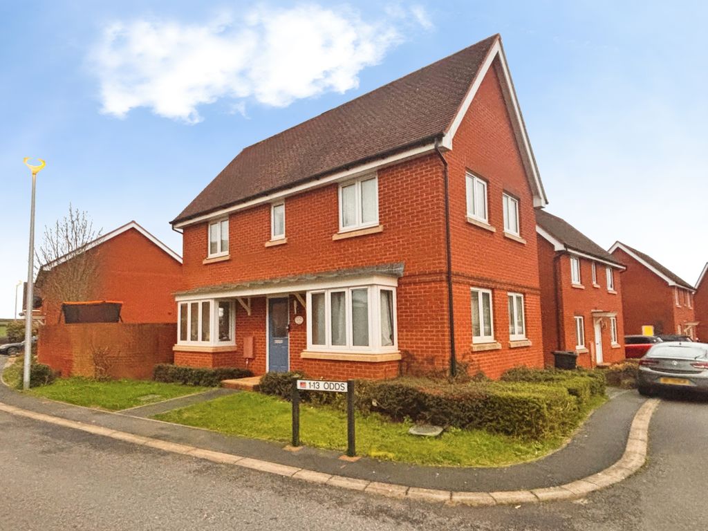 Property photo 1 of 11