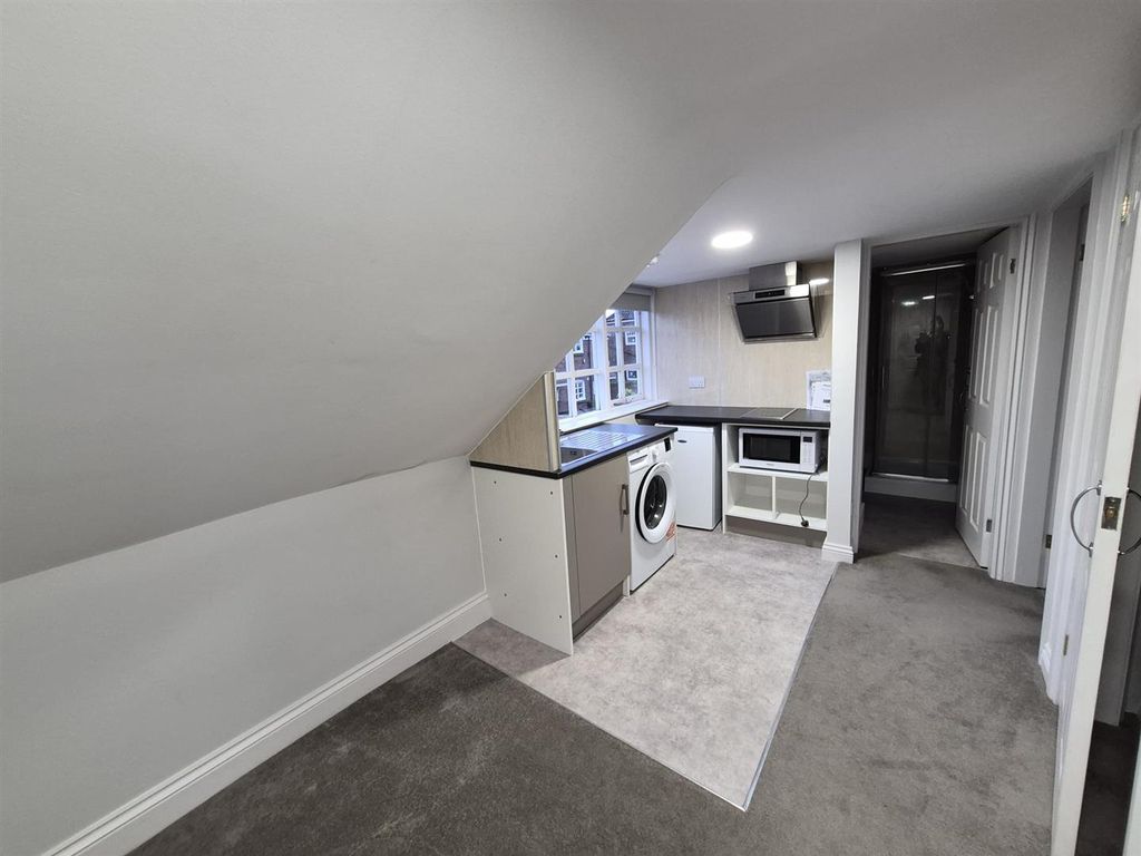 Property photo 2 of 4 20251104_155208.Jpg