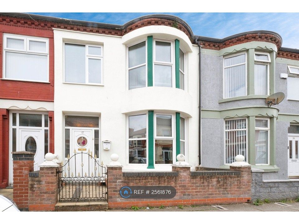 Property photo 1 of 12