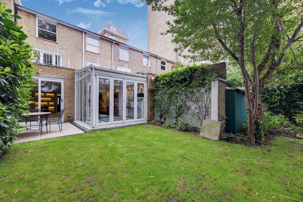 Property photo 1 of 27