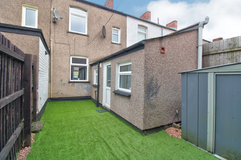 Property photo 2 of 22 Fe9C9028-Ff7E-4538-A599-3932Df18Ad1B