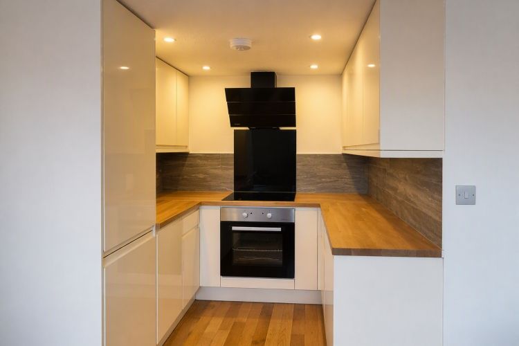 Property photo 2 of 5 Kitchen