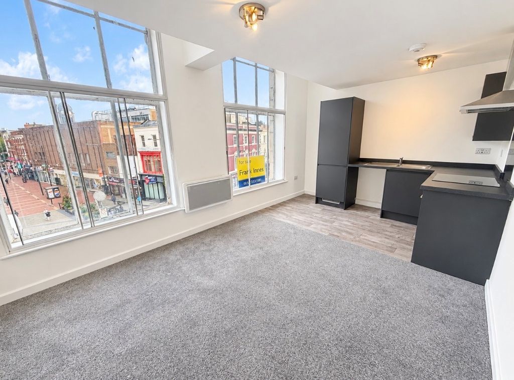 Property photo 1 of 4