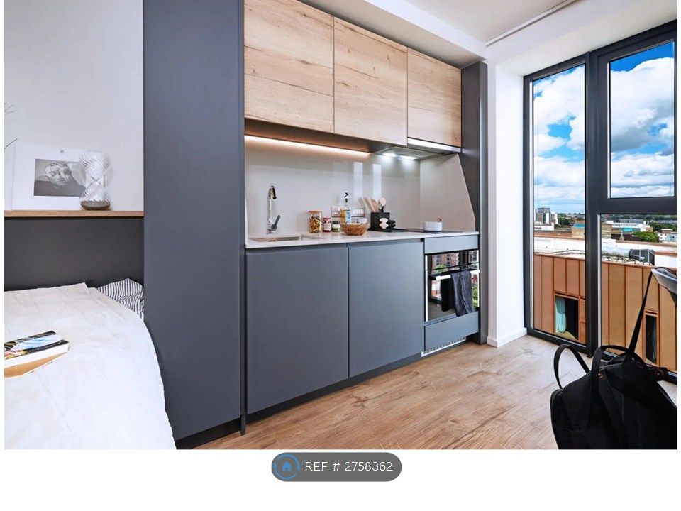 Property photo 2 of 4