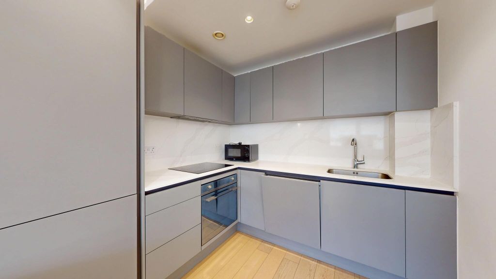 Property photo 2 of 16 Kitchen