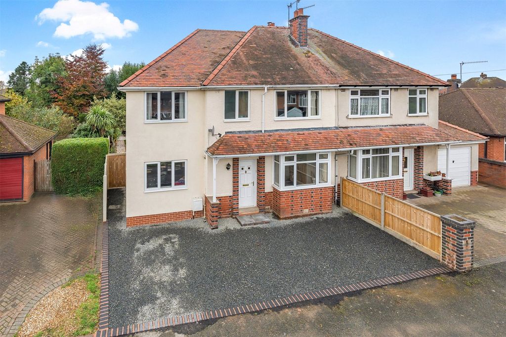 Property photo 1 of 17 Picture No. 01