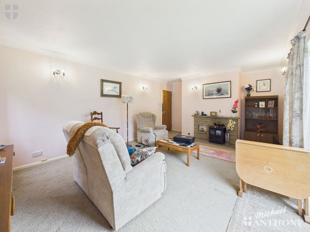 Property photo 2 of 28 3728Ab976E7740Dd95121Da4dc5d377B_80_Cam03852G0-Pr0560-Still021