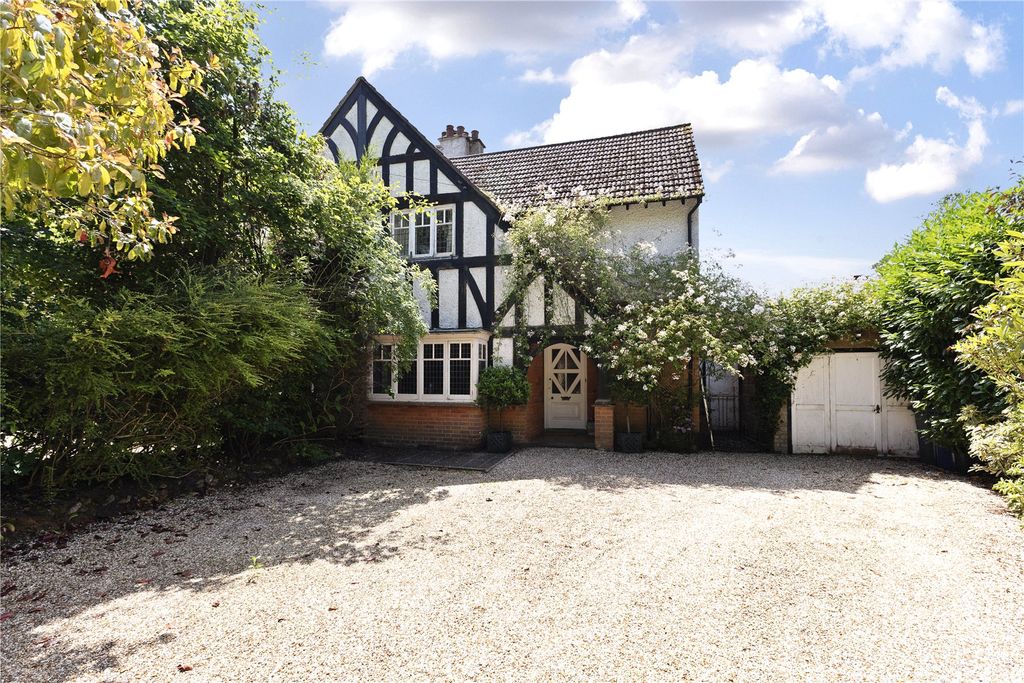 Property photo 1 of 32 Picture No. 16