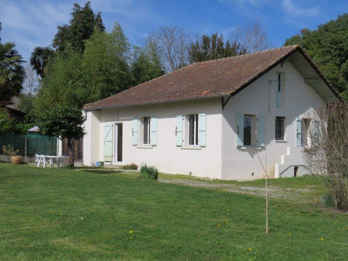 Property photo 1 of 27