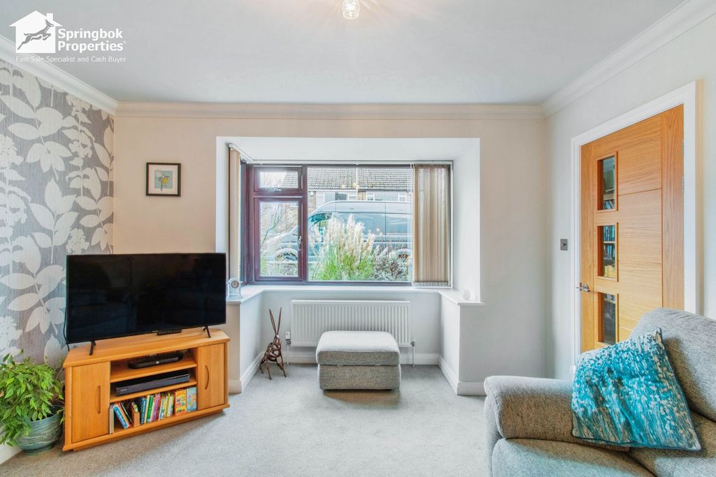 Property photo 3 of 13 Image 3