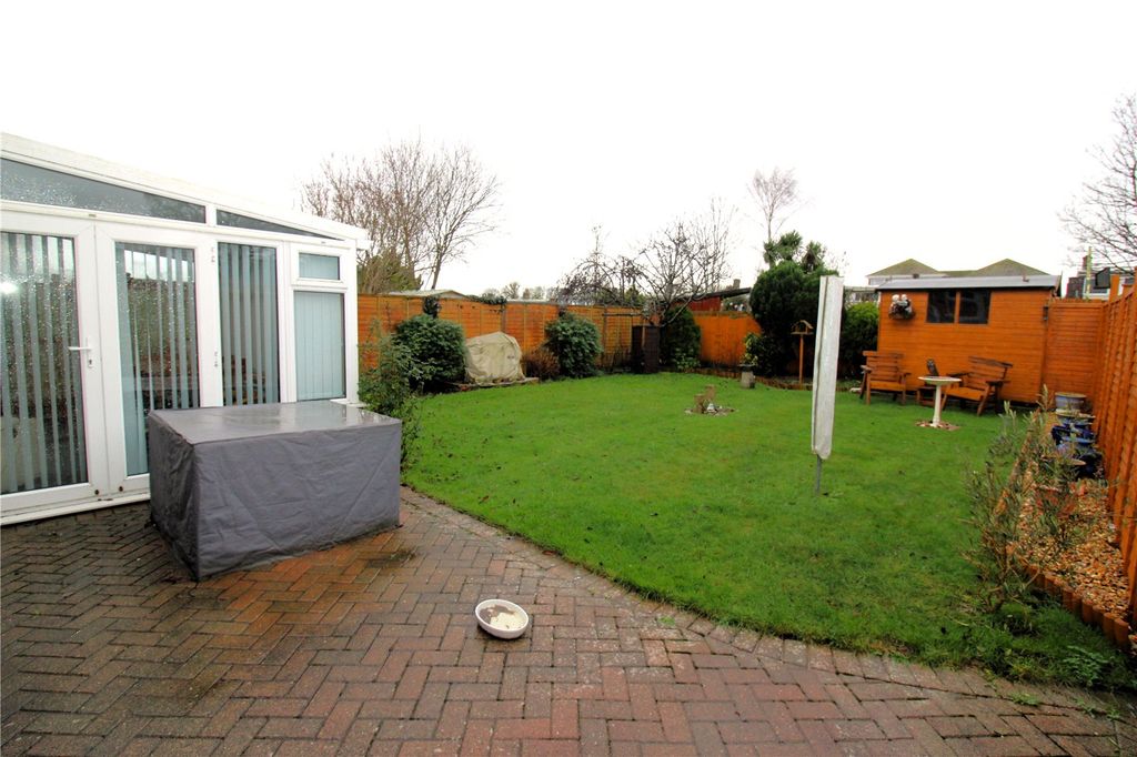 Property photo 3 of 16 Picture No. 11