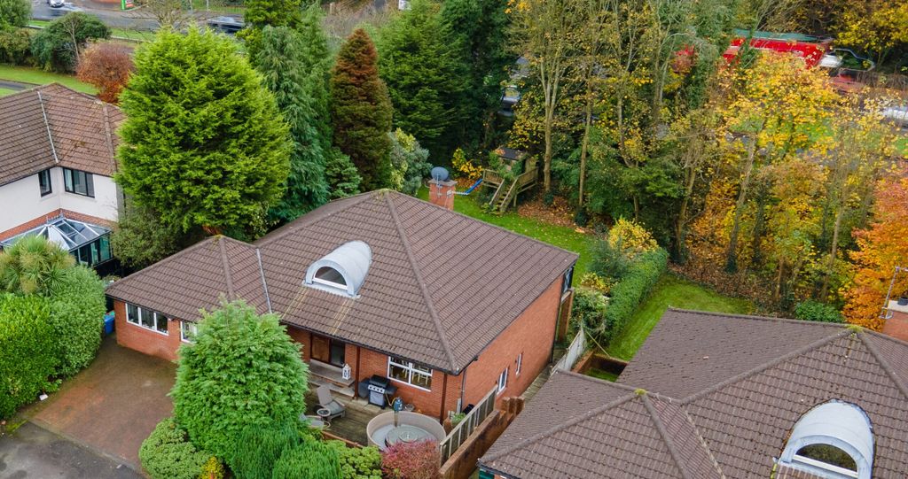 Property photo 1 of 39 0003
