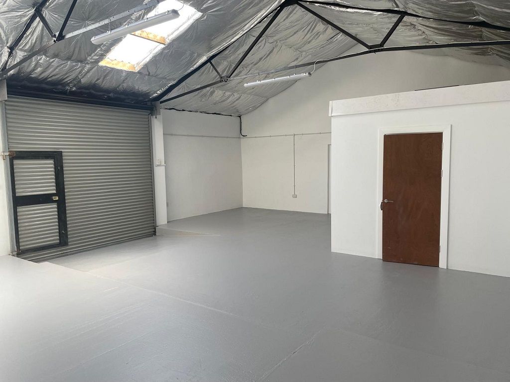 Property photo 1 of 5