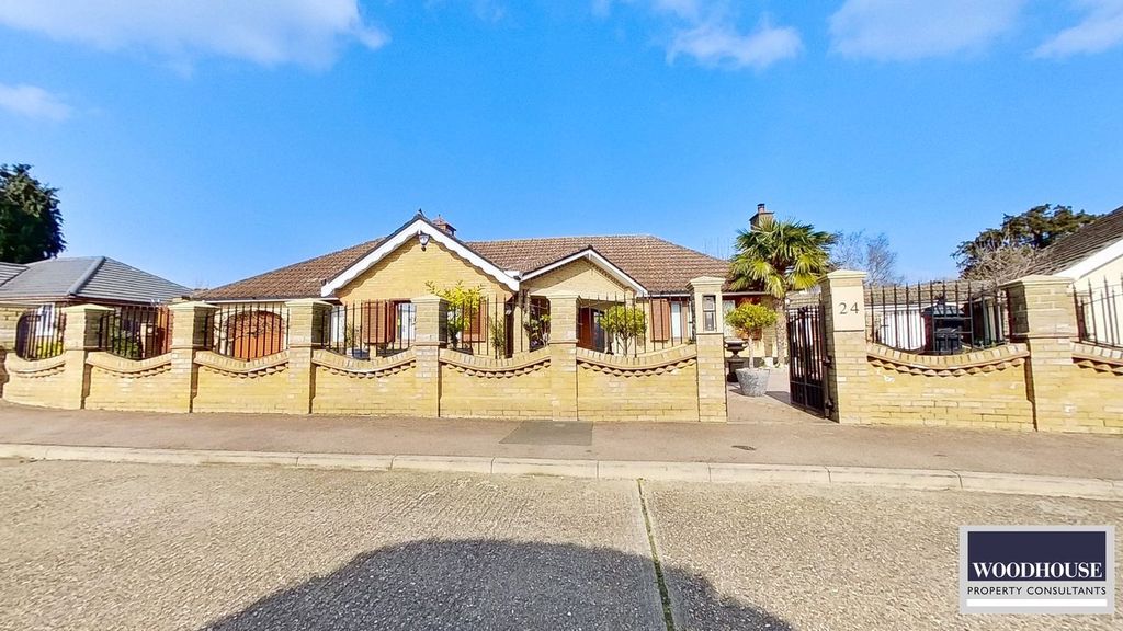 Property photo 1 of 47