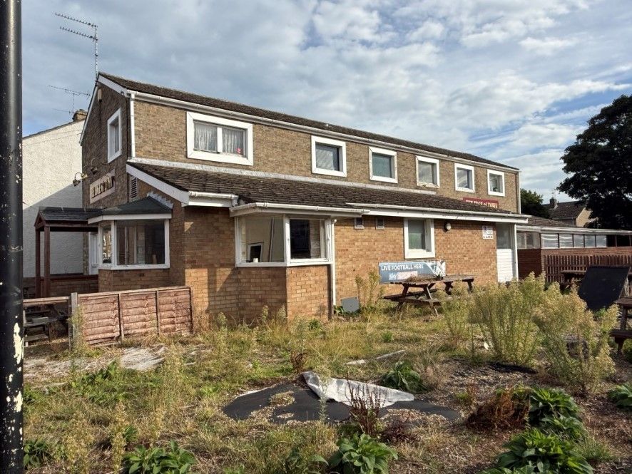 Property photo 2 of 6