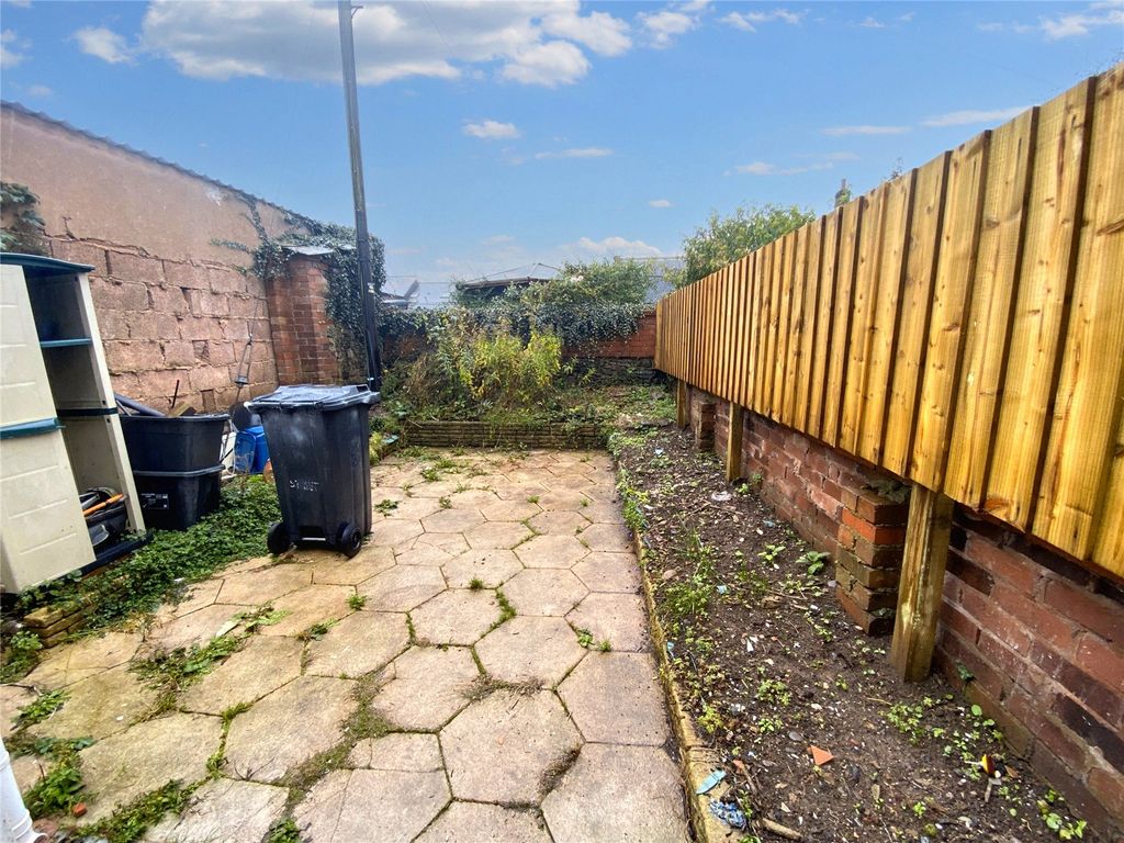 Property photo 2 of 15 Picture No. 04
