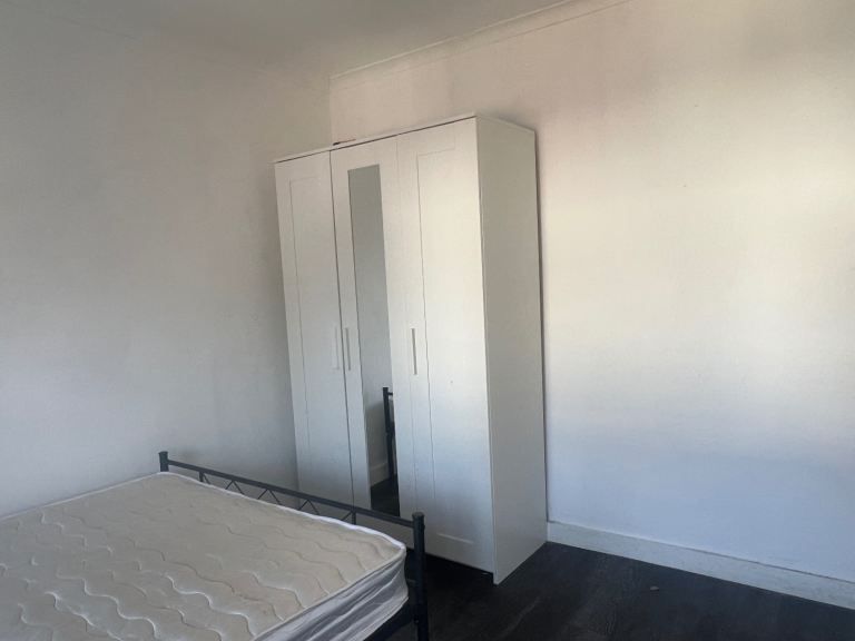 Property photo 2 of 3