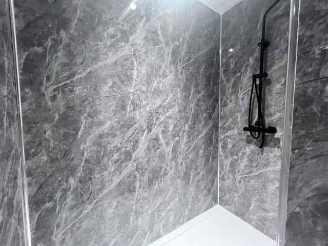 Property photo 3 of 13 3 Brennan Place Shower Cubicle.Jpg