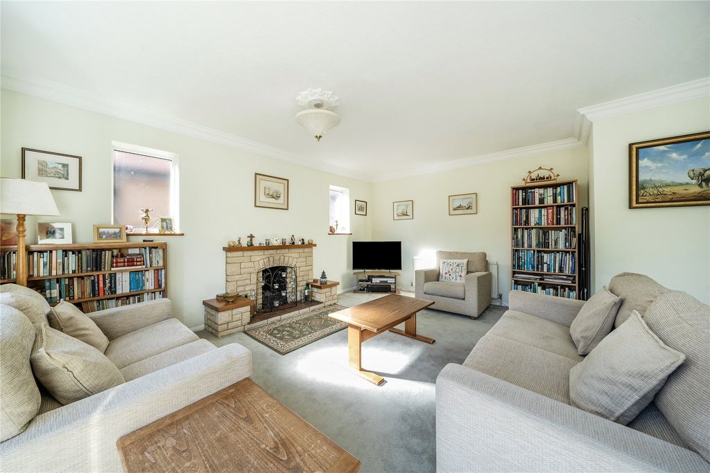 Property photo 2 of 18 Picture No. 03