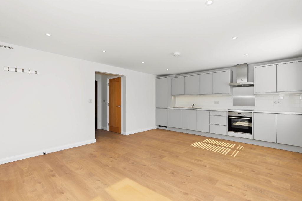 Property photo 3 of 6 CC3_Living2