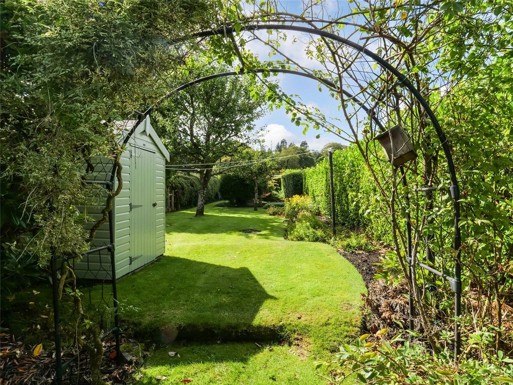 Property photo 3 of 21 Garden