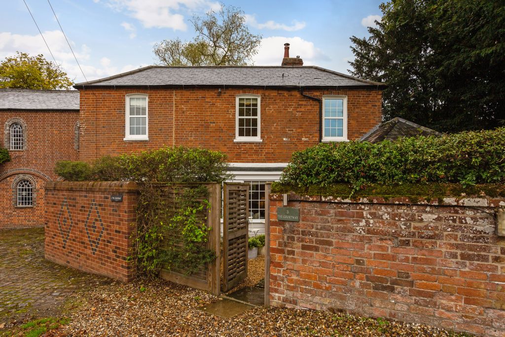 Property photo 1 of 15