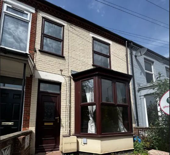 Property photo 1 of 10