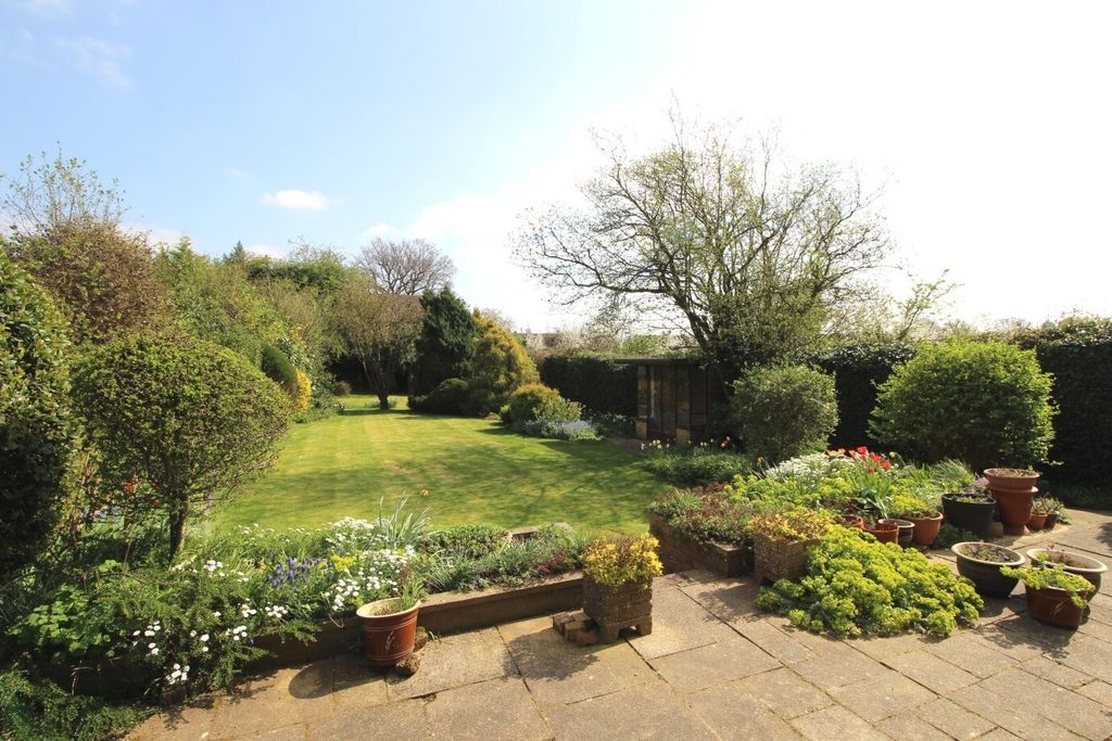 Property photo 2 of 16 Rear Garden