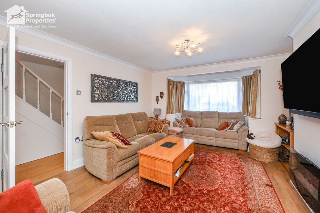 Property photo 2 of 19 2