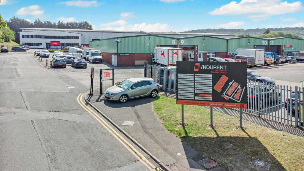 Property photo 2 of 6 8659379Exterior17800.Jpg