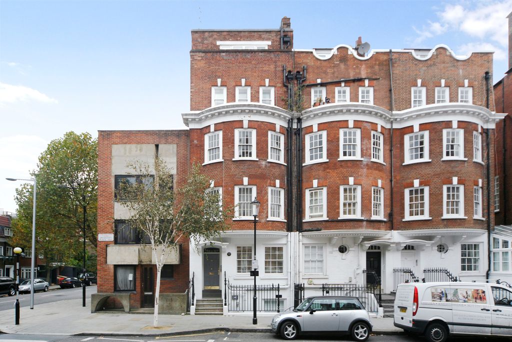 Property photo 2 of 9 10.Jpeg