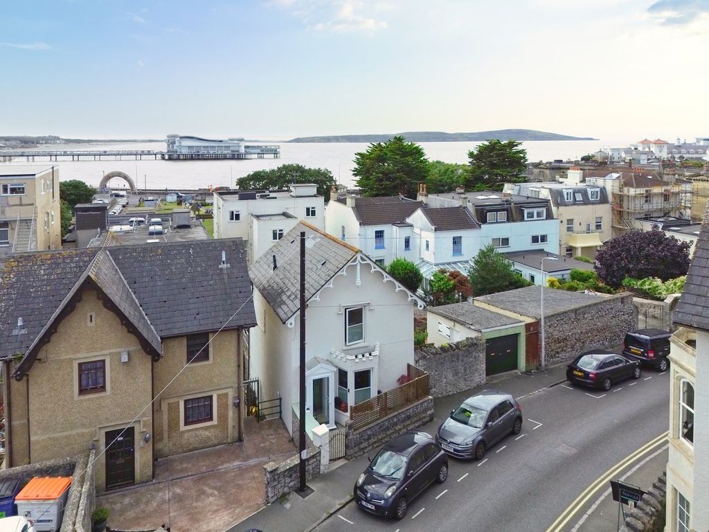 Property photo 3 of 29