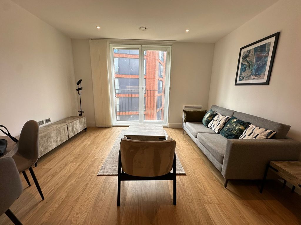 Property photo 2 of 6