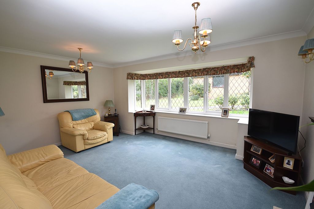 Property photo 3 of 14