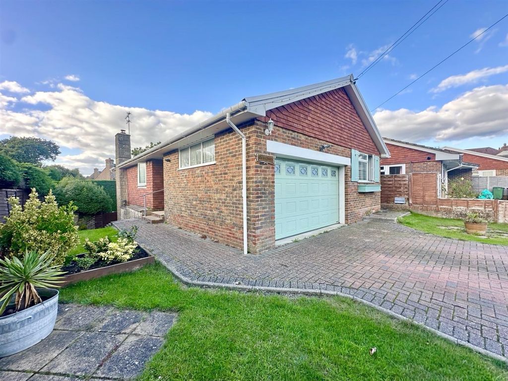 Property photo 1 of 22