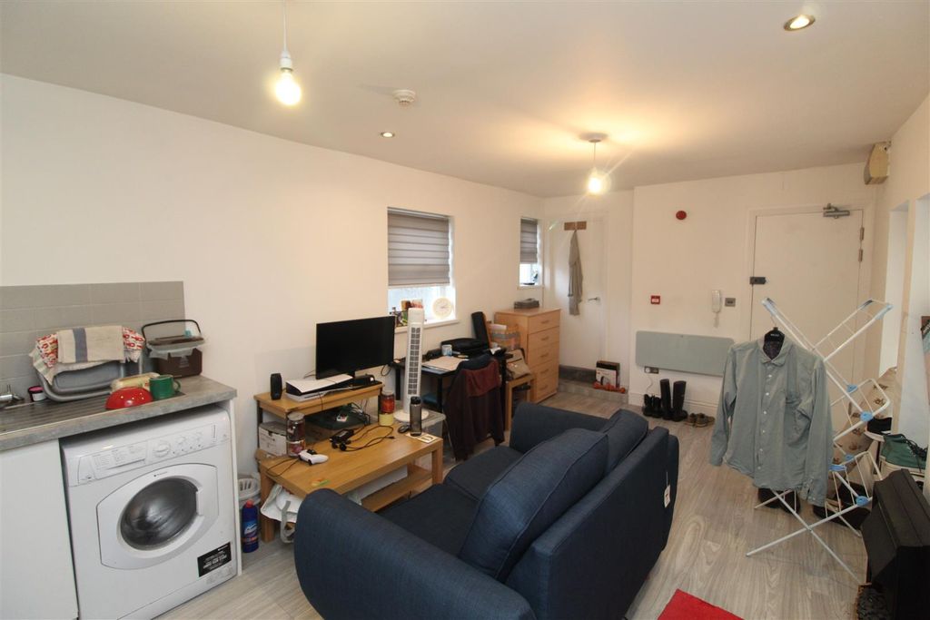 Property photo 3 of 9 Img_1553.Jpg