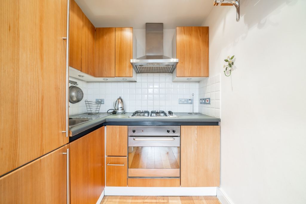 Property photo 3 of 9 5-18-Downside-Cre...