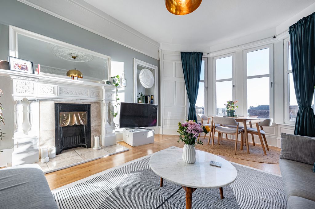 Property photo 3 of 48