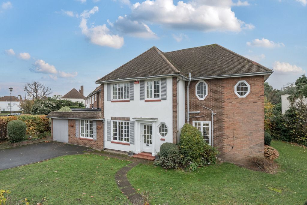 Property photo 1 of 22 External