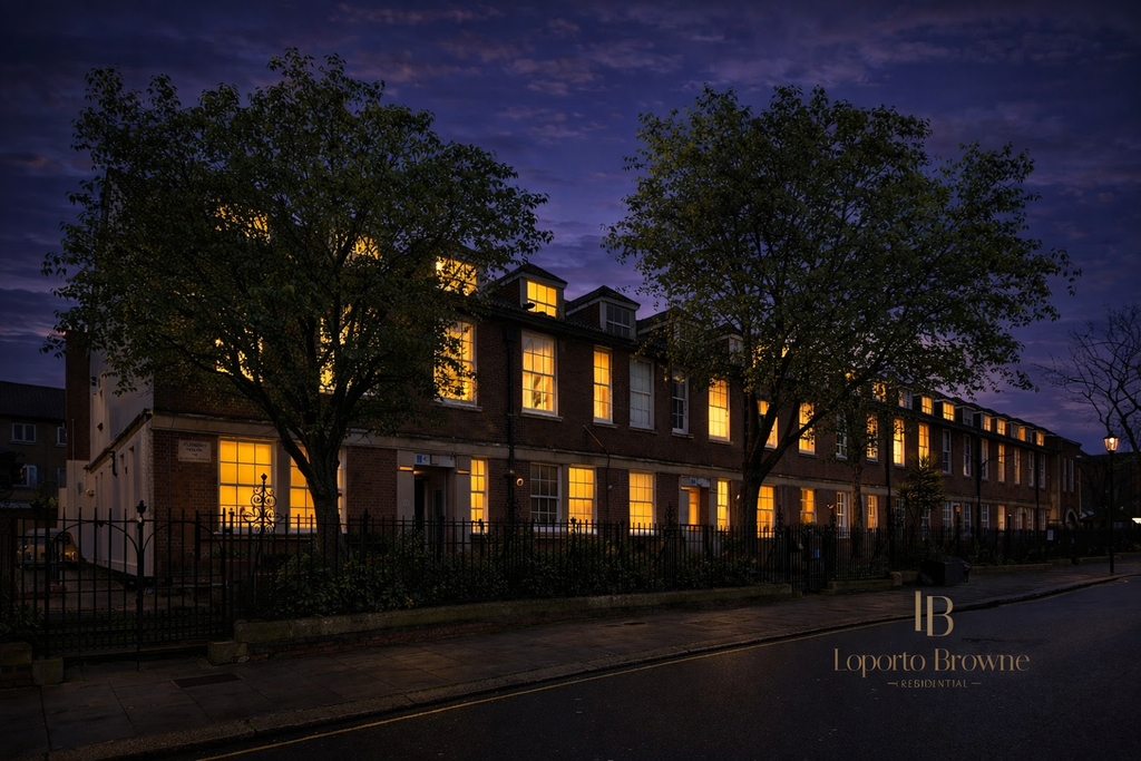 Property photo 1 of 17