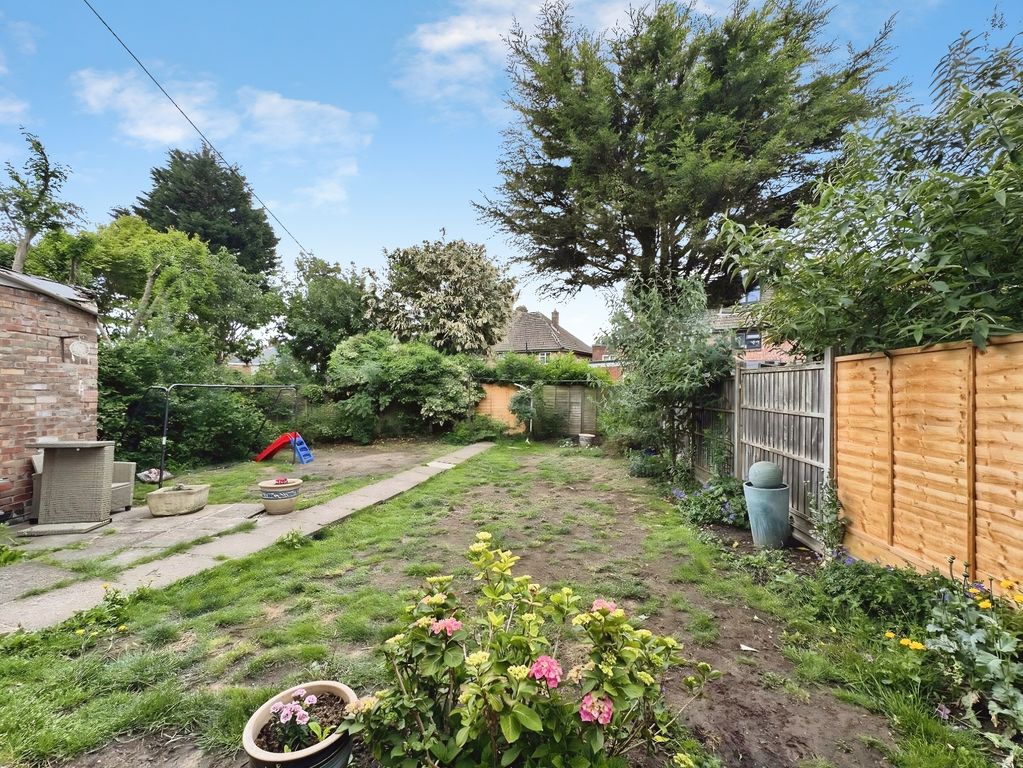 Property photo 2 of 15 Garden