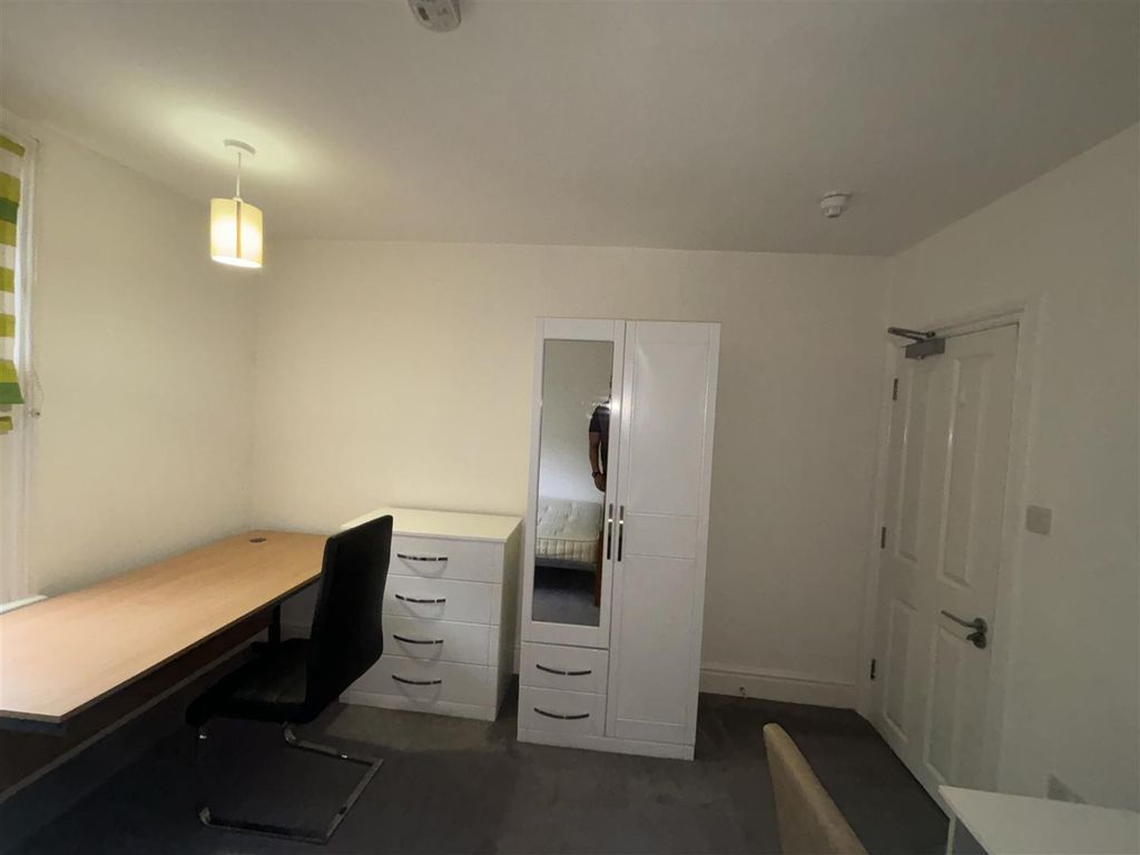 Property photo 3 of 6 Img_4224.Jpg