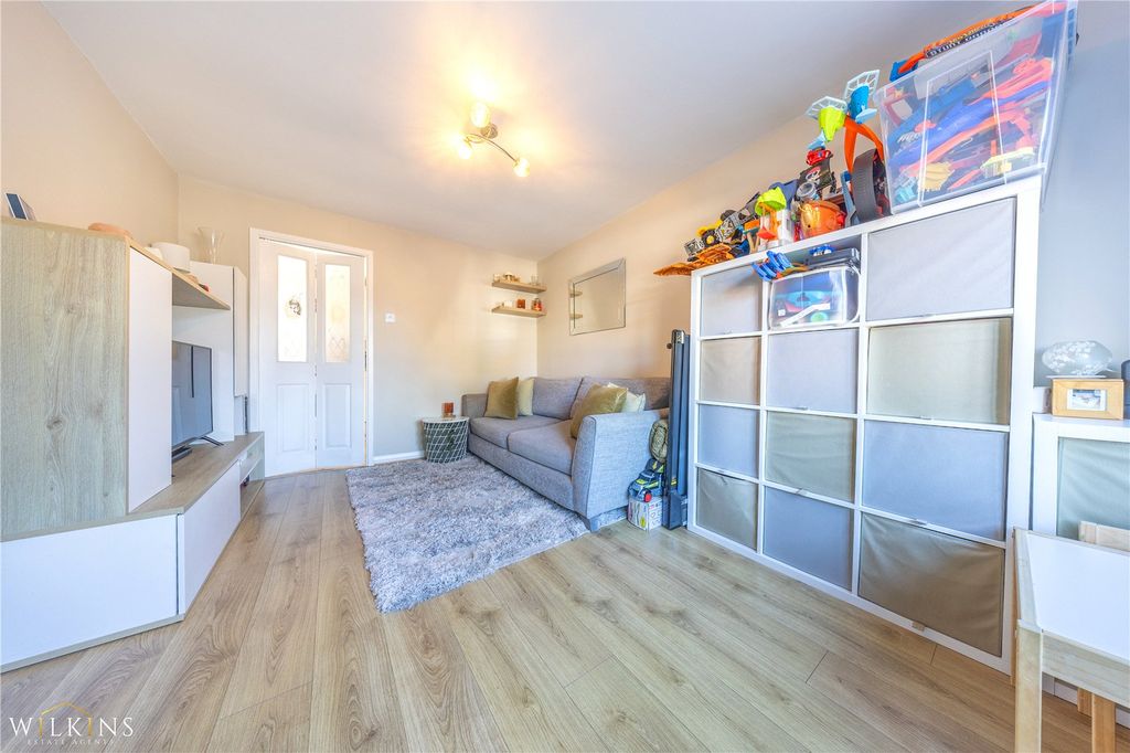 Property photo 2 of 23 Picture No. 03