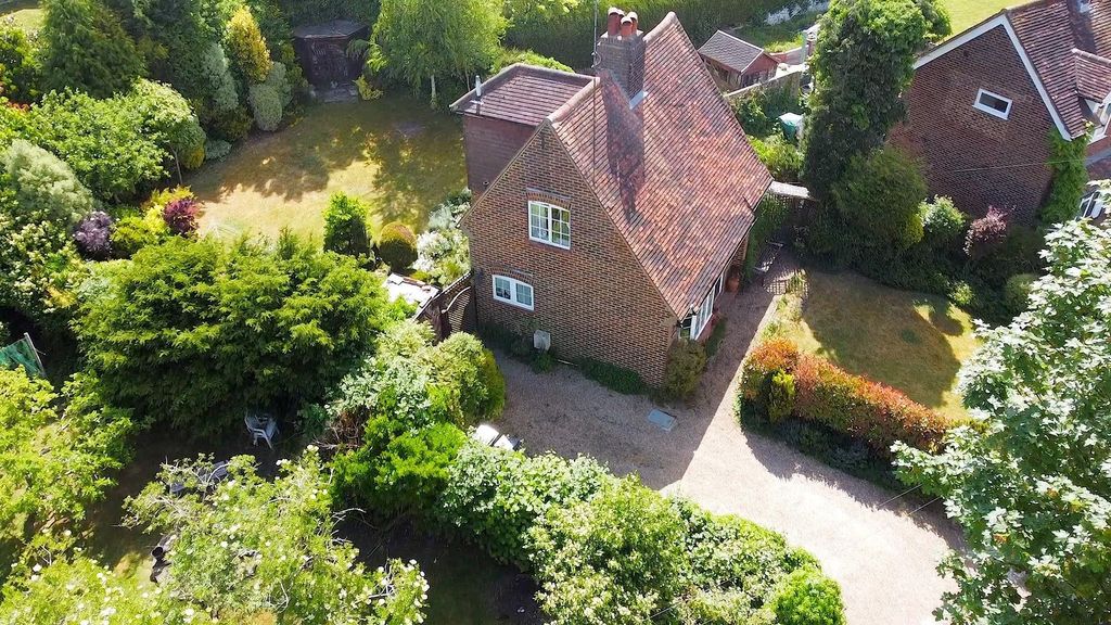 Property photo 3 of 12 Still Side.Jpg