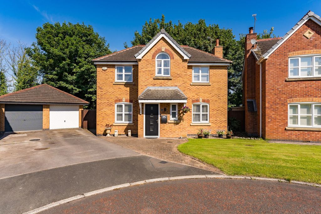 Property photo 1 of 40